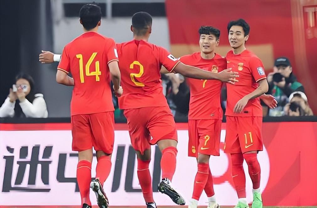 九游电脑版-津门虎中卫位置又出现久违新面孔，前段时间刚入选国足，值得期待